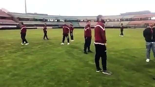 Catania-Reggina, attesa finita: amaranto sul terreno di gioco