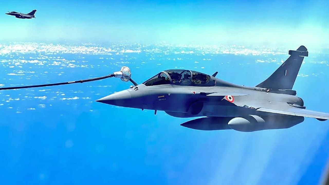 India gets first batch of Rafale, Here's what experts said