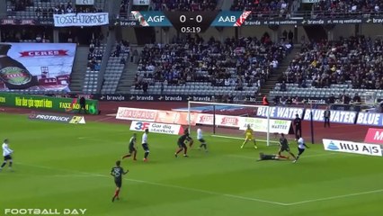 Le génial triplé de Mustapha Bundu avec Aarhus GF
