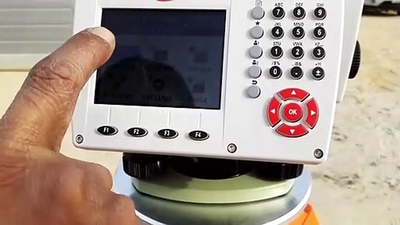 How to set angle 0°00' for check calibration of Leica Total Station TS07 in Urdu/Hindi