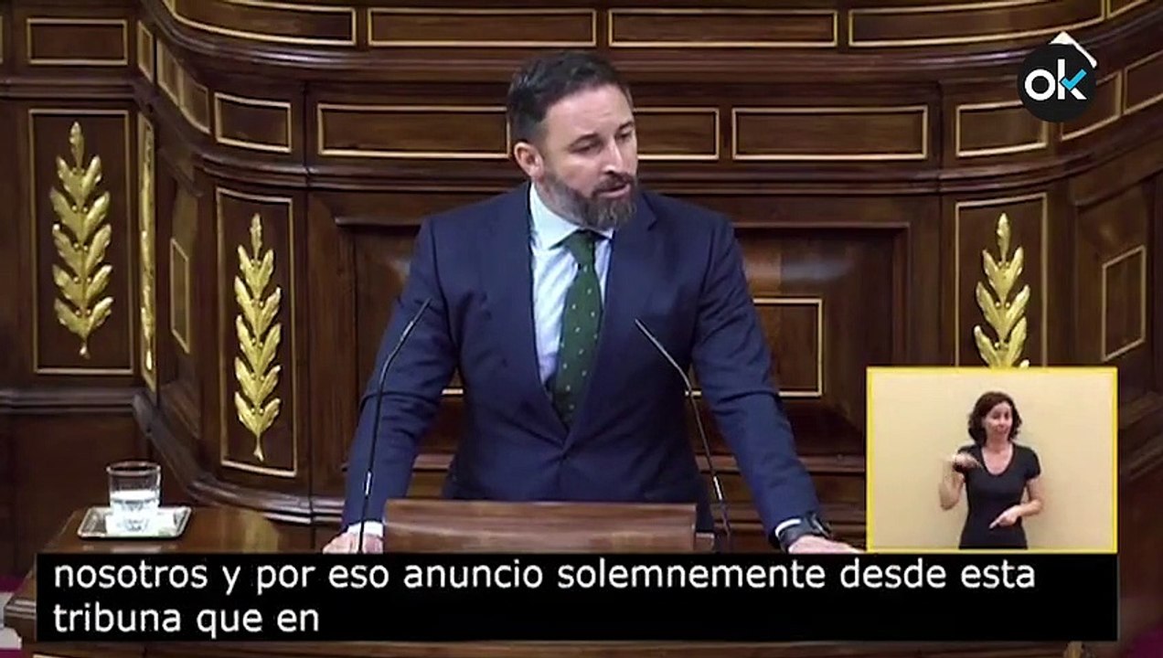 A Iglesias le escuece la moción de censura de Vox: acusa a Abascal de creer que "la tierra es plana"