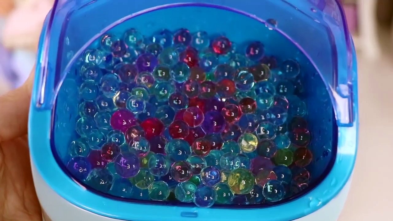 Play with American Girl Dolls Hairstyle & Pedicure Spa Salon! video Dailymotion