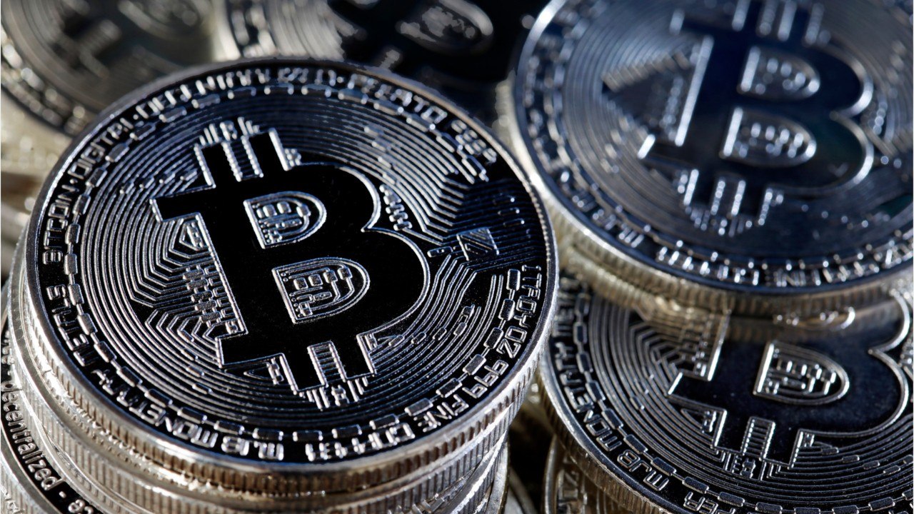 Bitcoin Rallies Above $11,000