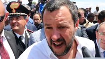 Immigrati, Salvini alla baraccopoli di San Ferdinando: 