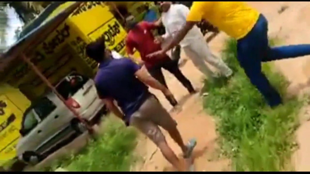 A guy was caught along cows by Bhajarangdhal ??