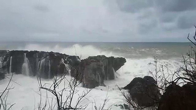 Maltempo, Tirreno in burrasca a Maratea