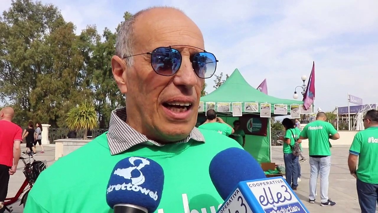 Reggio Calabria, manifestazione "Basta buche", intervista a Ernesto Siclari