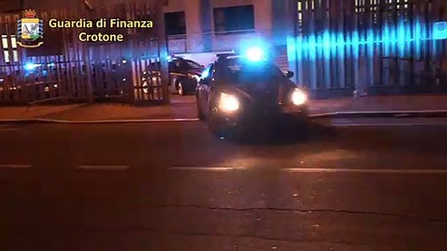 Le immagini delle societÃ e delle sette attivitÃ sequestrate dalla Guardia di Finanza di Crotone