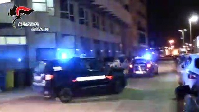 Reggio Calabria: le immagini dei trafficanti di droga violenti arrestati dai Carabinieri