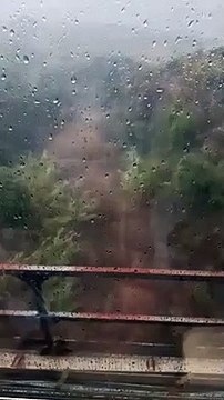 Maltempo, treno Roma-Reggio Calabria bloccato sui binari nel vibonese