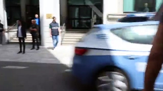 Reggio Calabria, operazione De Bello Gallico : le immagini degli arrestati che lasciano la Questura