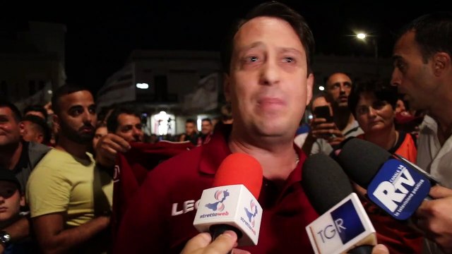 Reggio Calabria: entusiasmo a Piazza Duomo per la presentazione della Reggina. Gallo: acquisteremo 3 calciatori