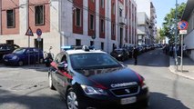 Reggio Calabria, 'Ndrangheta: le immagini dei 18 arrestati che lasciano la Caserma dei Carabinieri