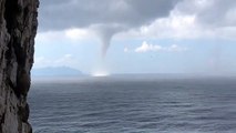 Maltempo in Sicilia, temporali alle isole Egadi: grosso tornado a Levanzo