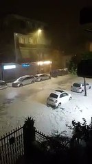 Roma, grandinata assurda sul Viale Alessandrino