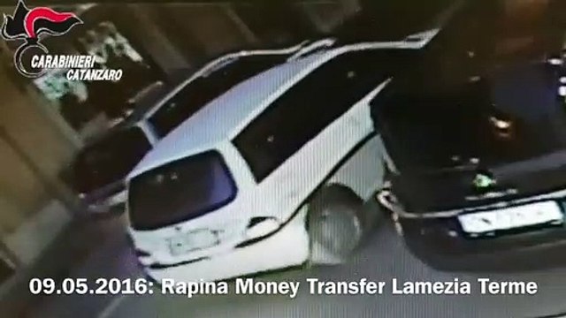 Le immagini dei 4 rapinatori seriali arrestati a Lamezia Terme