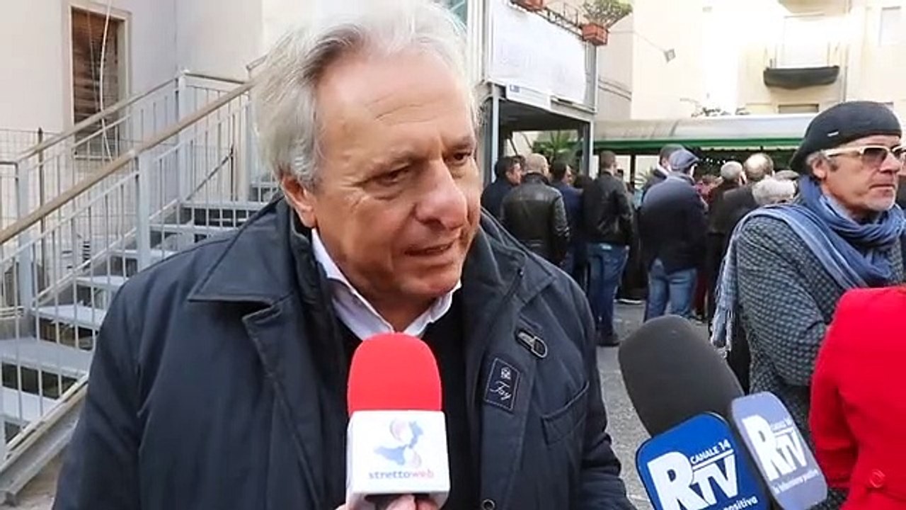 Reggio Calabria, chiusura "De Blasi": protesta di dipendenti e cittadini, intervista a Demetrio Arena