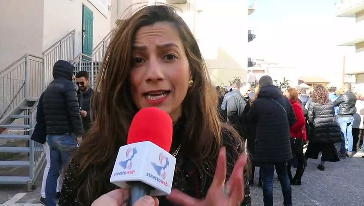Reggio Calabria, chiusura "De Blasi": protesta di dipendenti e cittadini, intervista a Mary Caracciolo