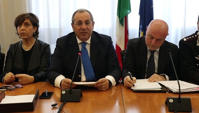 Incontro in Prefettura per la baraccopoli di San Ferdinando, il Prefetto Di Bari: l'accoglienza diffusa Ã¨ il nostro obiettivo