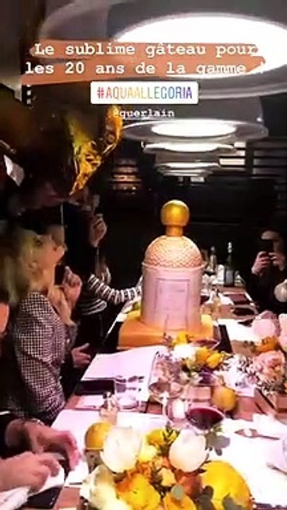 Nuovo profumo al bergamotto di Guarlain, le immagini della cena di diversi vip a Reggio Calabria