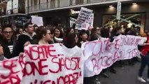 â€œBocciamo il governoâ€ le immagini della protesta degli studenti in piazza a Reggio Calabria