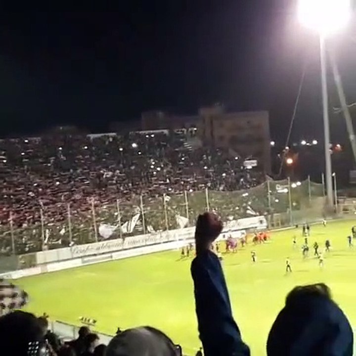 Delirio al Granillo: la Reggina passa il turno dopo il pari con il Monopoli