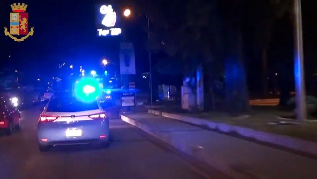 Reggio Calabria, sgominata baby gang: 6 ragazzi autori di violenze sessuali su 4 ragazzine, le immagini