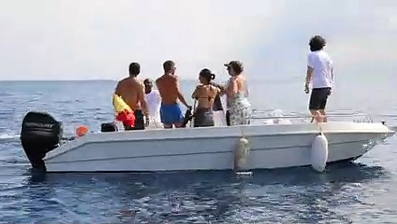 Lotta al fumo: le immagini della traversata dello Stretto di Messina