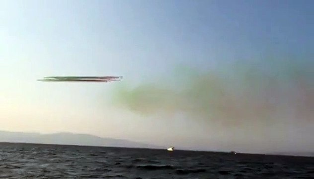 Lo straordinario spettacolo delle Frecce Tricolori incanta 30.000 spettatori sul Lungomare di Reggio Calabria