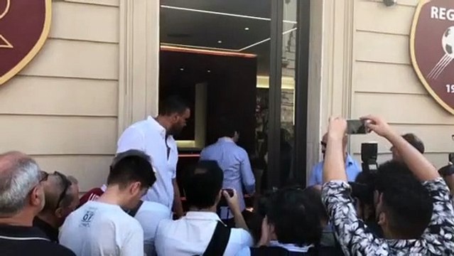 Reggina, inaugurata la nuova sede: il taglio del nastro da parte del presidente Gallo