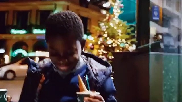 La gelateria Cesare nel nuovo videoclip di Tiziana Serraino