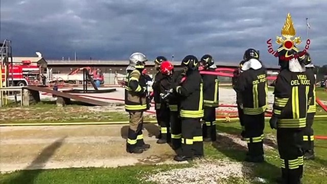 Incendio alla Raffineria di Milazzo: spettacolare esercitazione dei Vigili del Fuoco