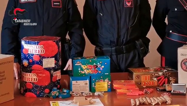Reggio Calabria, il videomessaggio dei Carabinieri per la campagna contro l'uso improprio di fuochi d'artificio