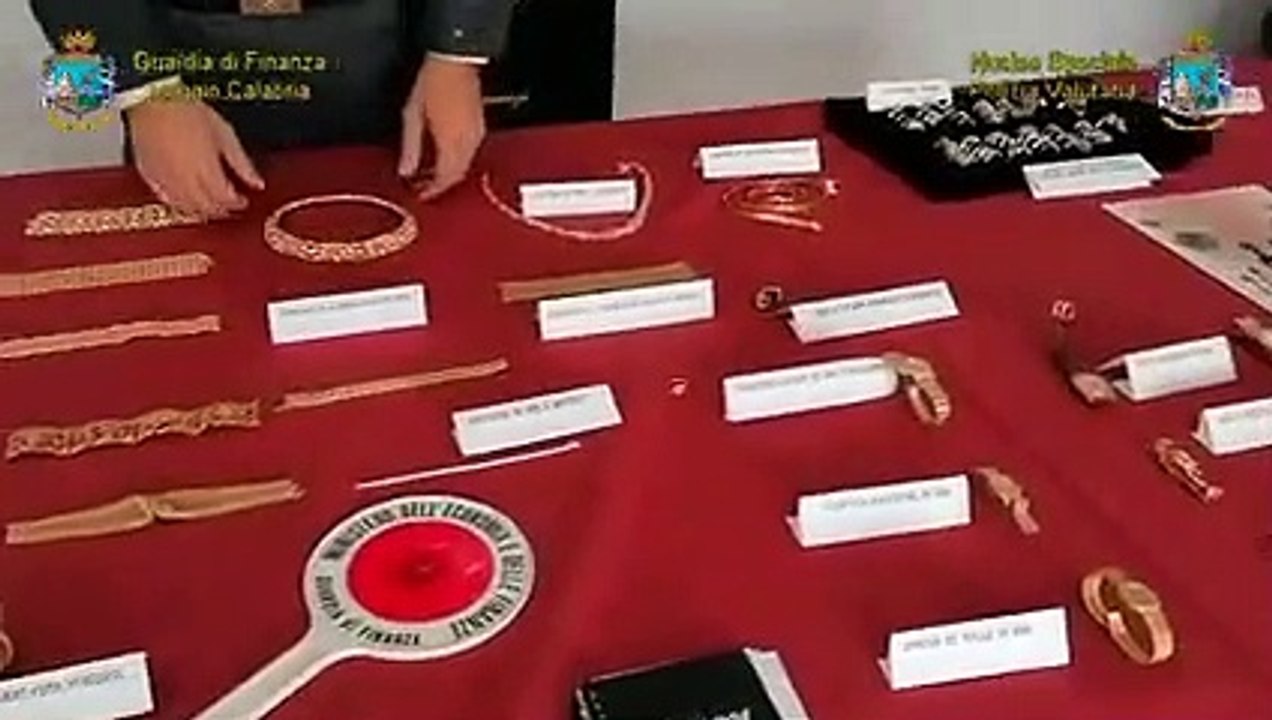 Reggio Calabria: maxi truffa per oltre un centinaio di risparmiatori su tutto il territorio nazionale