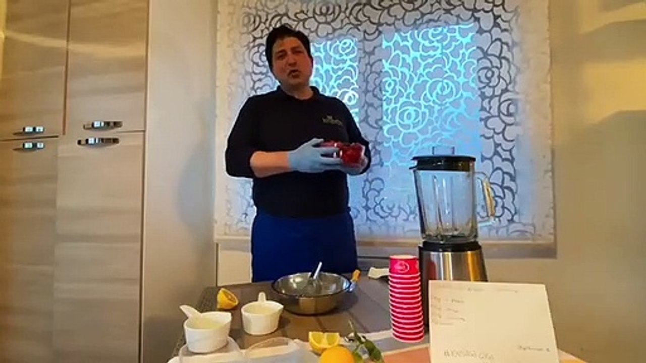 Gelato Cesare: ricetta del sorbetto alla fragola da fare a casa