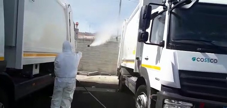 Messina: avviata la disinfestazione di strade e marciapiedi della cittÃ 