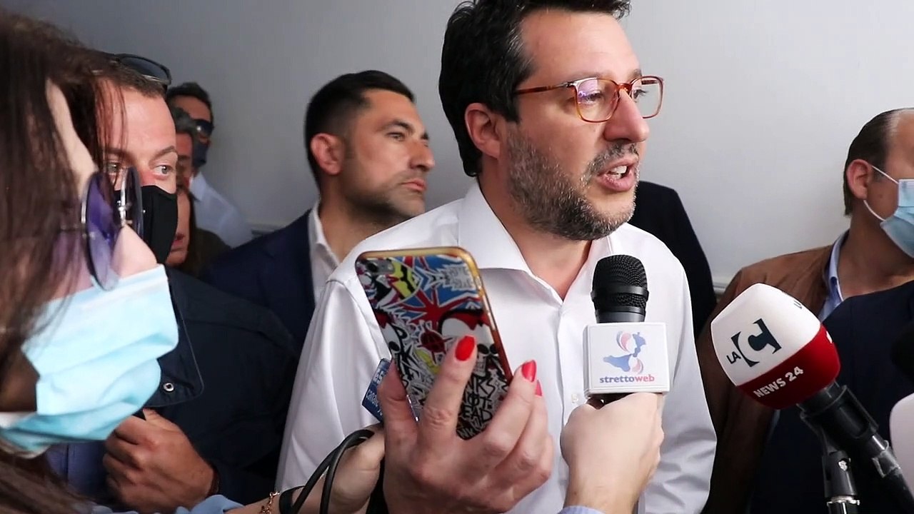 Reggio Calabria, Salvini: "sono qui per dare risposte su lavoro e infrastrutture"