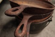 How to Clean a Cast Iron Pan