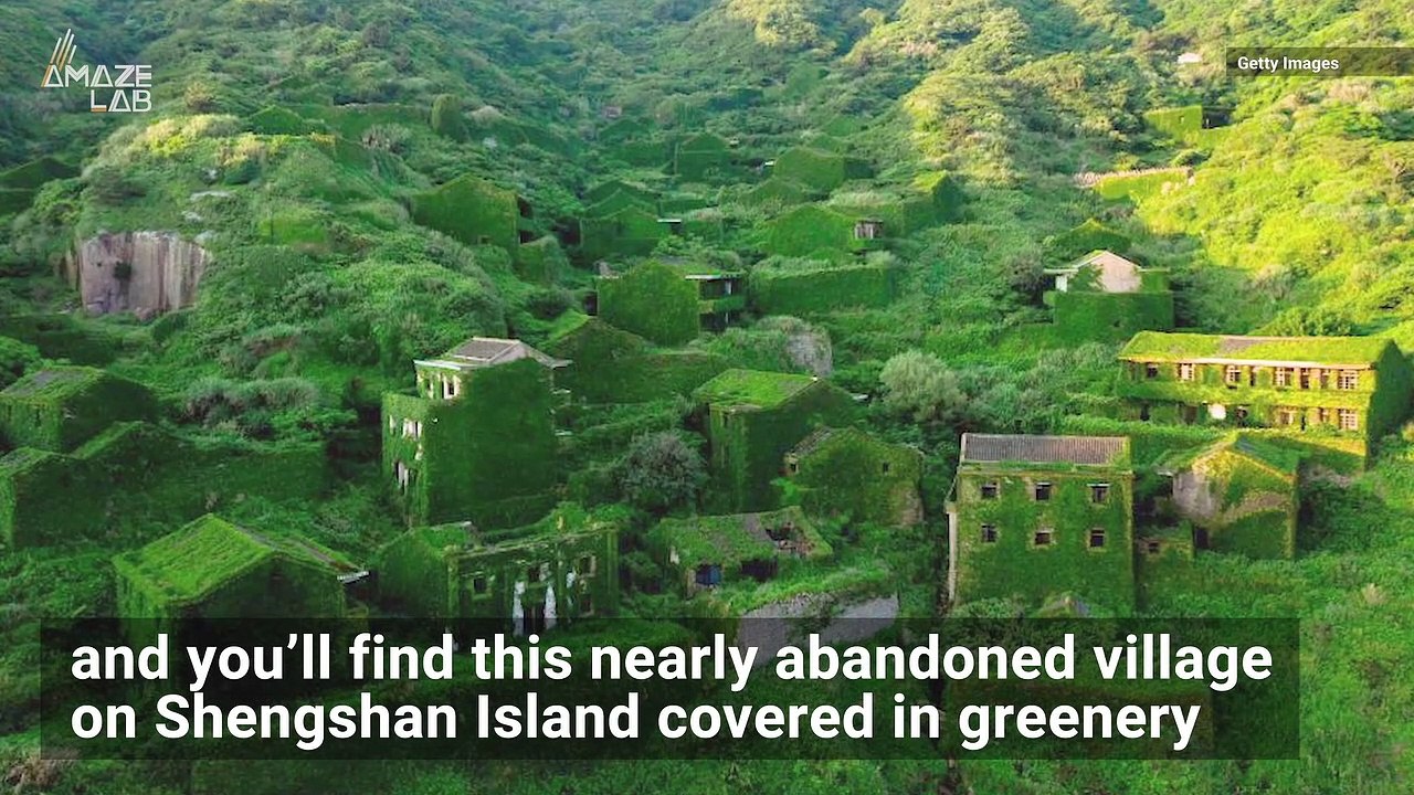 Nature Took Over This Abandoned Chinese Village...