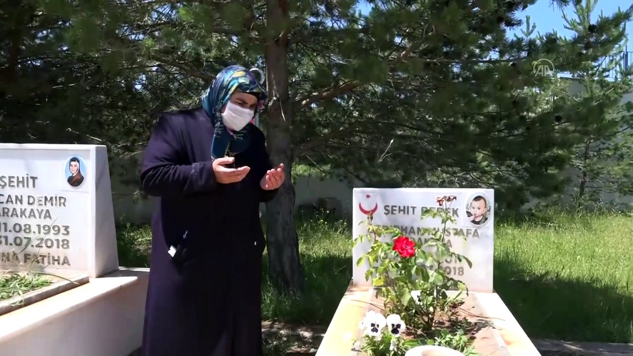 Teröristlerin katlettiği torunu Bedirhan bebek ve kızının acısını her gün yaşıyor - SİVAS