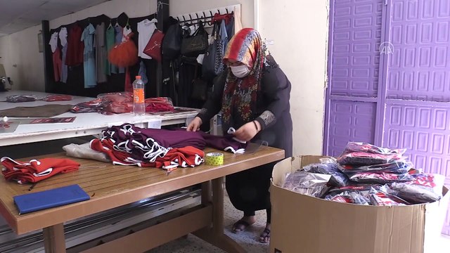 Şanlıurfa'da engelliler 3 bin yetim ve öksüz çocuğu sevindirdi