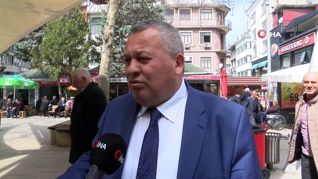 Cemal Enginyurt, MHP'den ihraç edildi