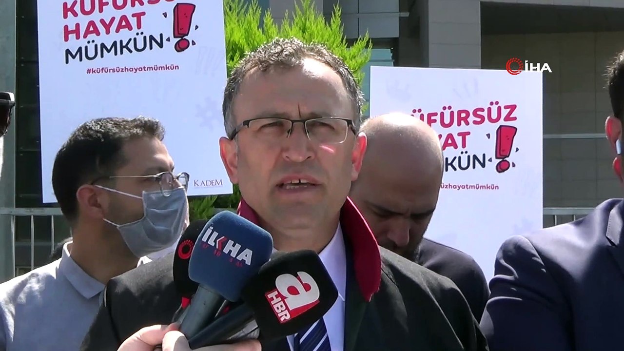 Ayasofya açılışında hakarete uğraşan 15 Temmuz şehidinin eşi “Ayasofya siyaset üstüdür”