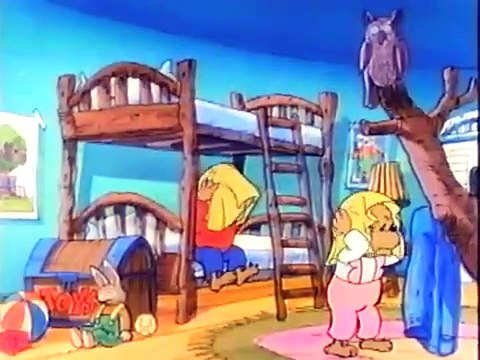 The Berenstain Bears Get in a Fight! (1988 VHS Rip)
