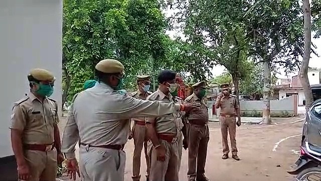 थाना बसई अरेला का एसपी क्राइम ने किया औचक निरीक्षण