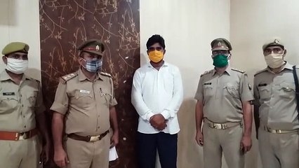 मैनपुरी कोतवाली पुलिस ने पकड़ा फर्जी सिपाही