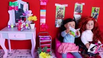 Baby Dolls Hair Cut and Styling Toys in Beauty Salon!