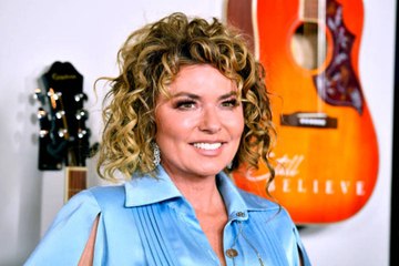 Shania Twain is Turning Debbie Macomber's Heart of Texas Books into a TV Series