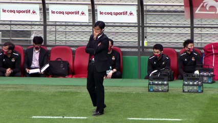 FC서울 최용수 감독, 성적 부진 책임 자진 사퇴 / YTN