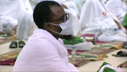 - Hacı adayları Arafat'a çıktı